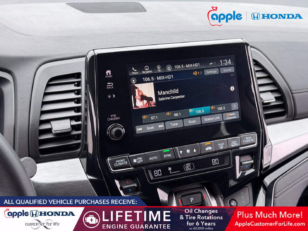 Used 2024 Honda Odyssey Touring image 12