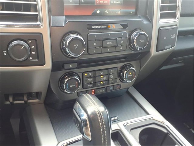 Used 2015 Ford F150 Lariat image 11