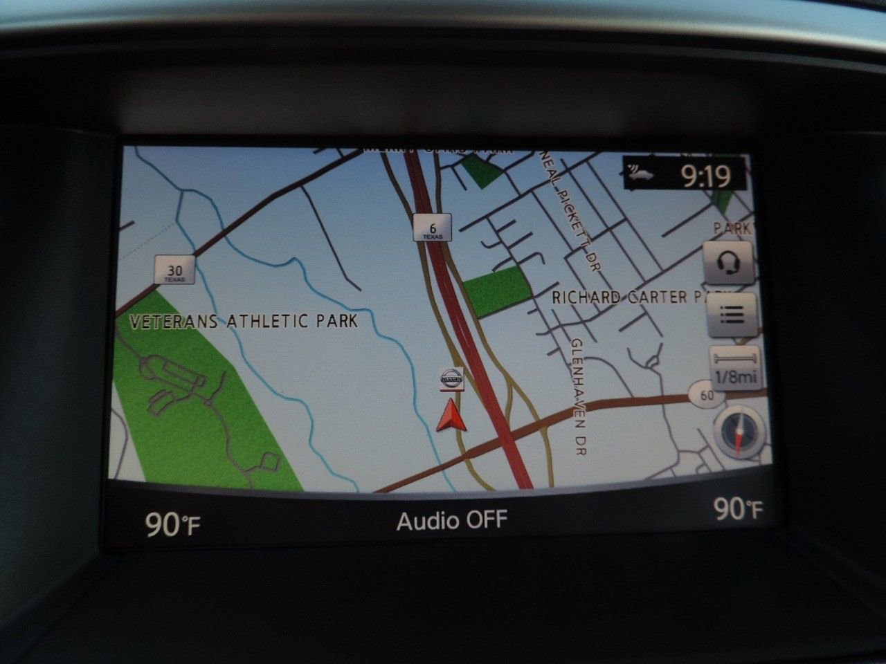 Used 2018 Nissan Pathfinder SL image 23