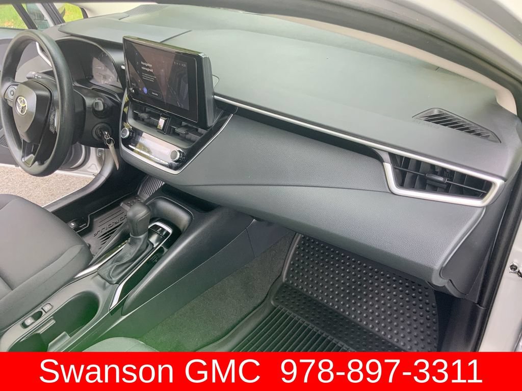 Used 2024 Toyota Corolla LE FWD image 28