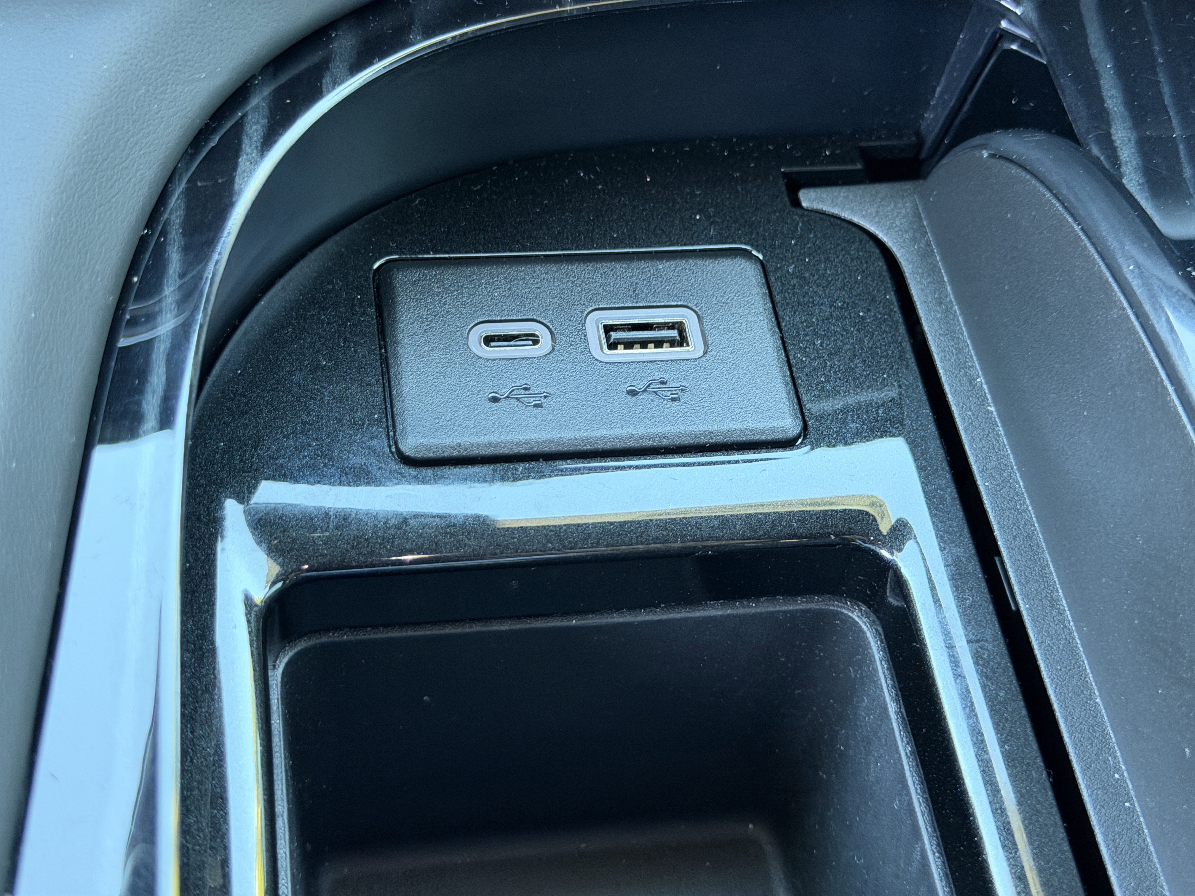 Used 2024 Cadillac Escalade V image 26