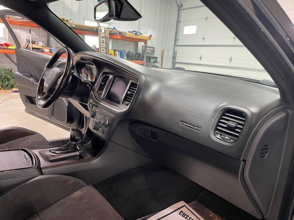 Used 2021 Dodge Charger R/T w/ Plus Group RWD image 22