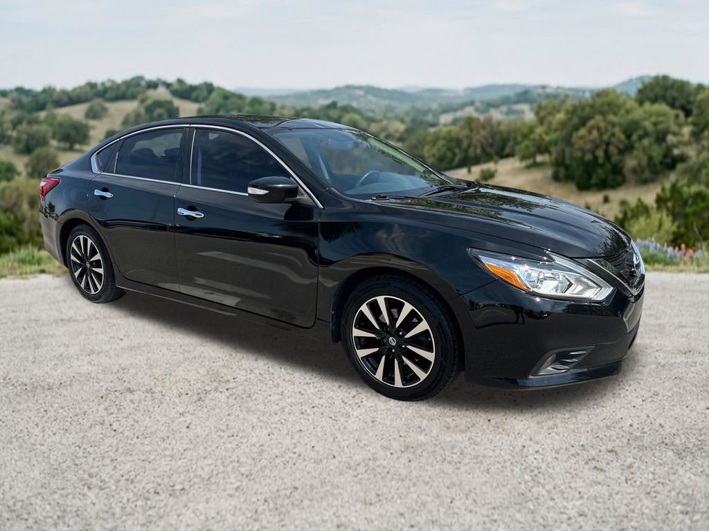 Used 2017 Nissan Altima 2.5 SV w/ Convenience Package