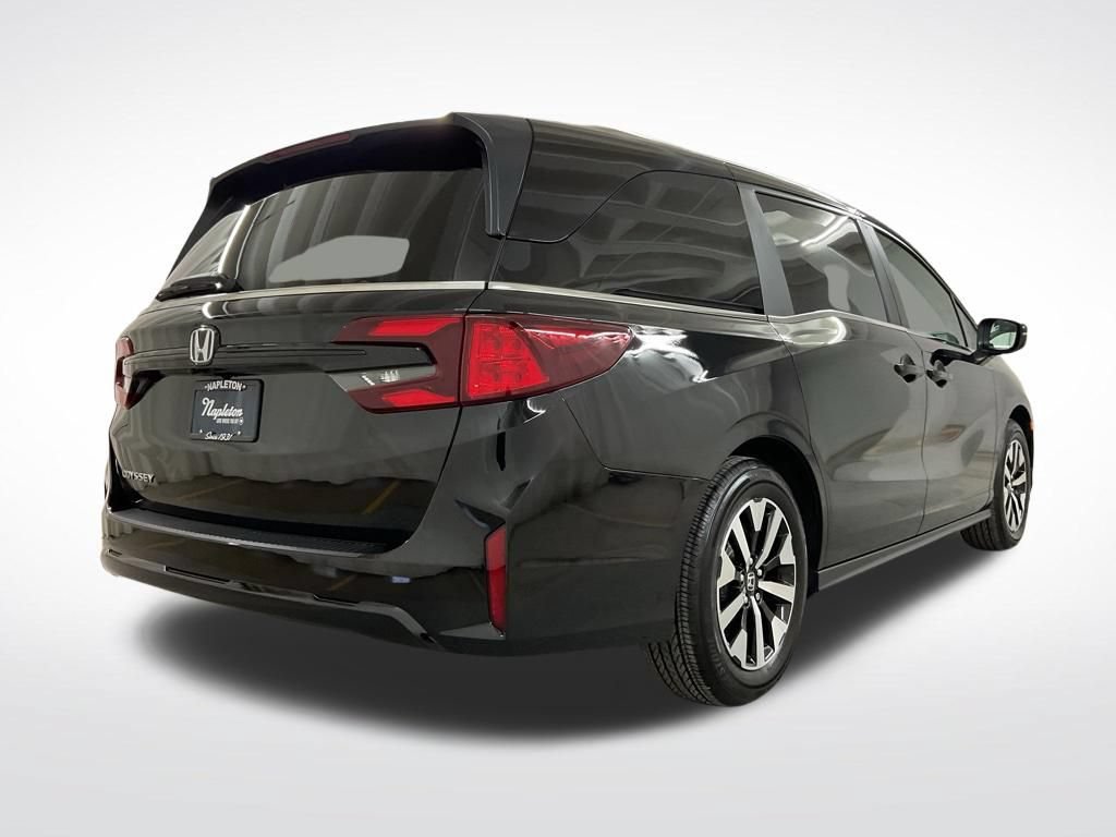 Certified 2026 Honda Odyssey EX-L image 3
