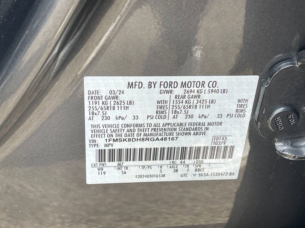 Used 2024 Ford Explorer XLT w/ Equipment Group 202A AWD/4WD image 40