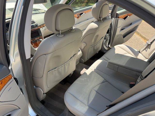 Used 2007 Mercedes-Benz E 350 Sedan image 8