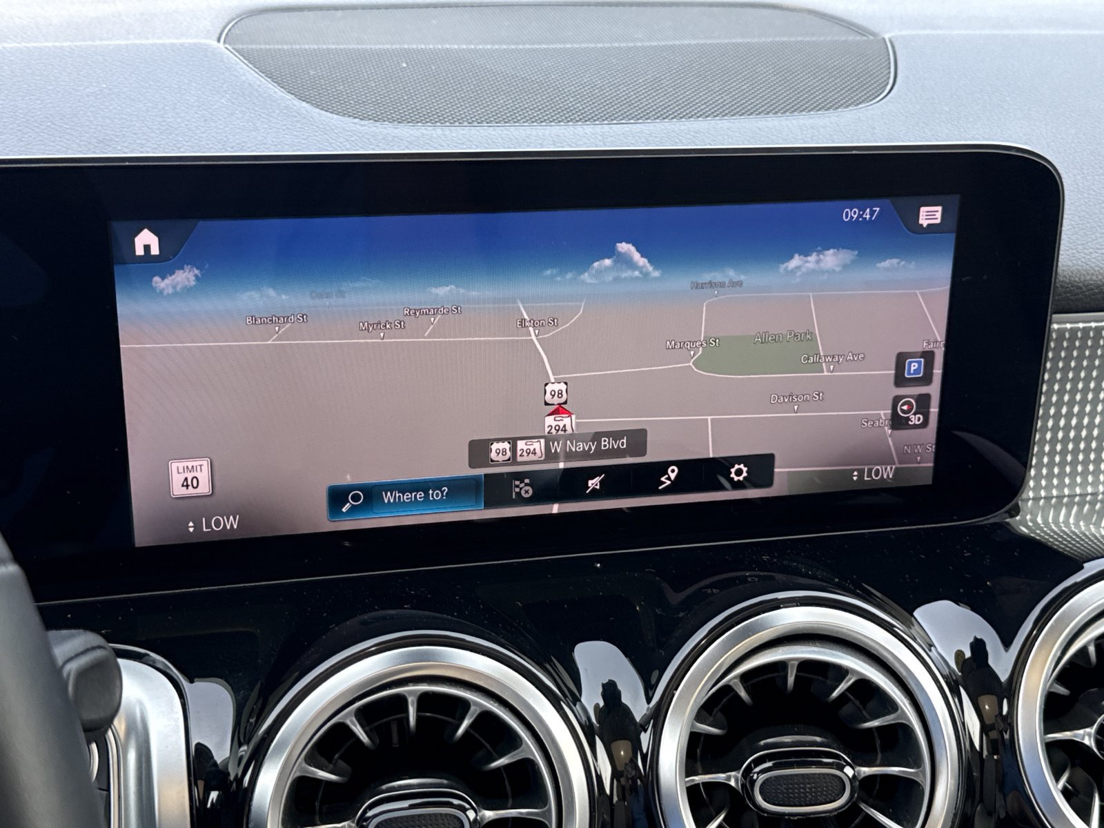 Certified 2022 Mercedes-Benz GLB 250 image 17