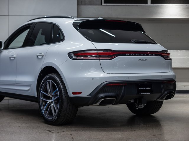 New 2026 Porsche Macan image 24