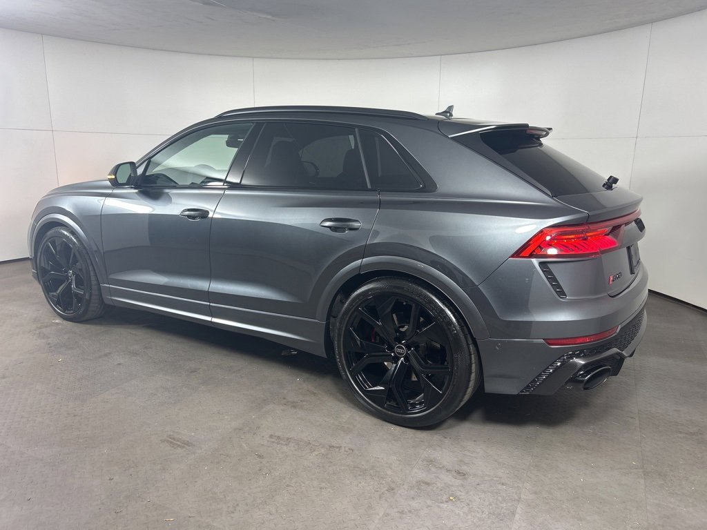 Used 2024 Audi RS Q8 image 3