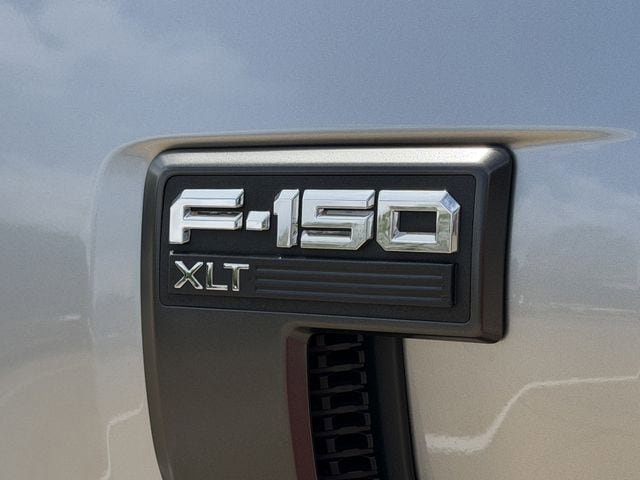 Used 2023 Ford F150 XLT w/ Equipment Group 302A High AWD/4WD image 9