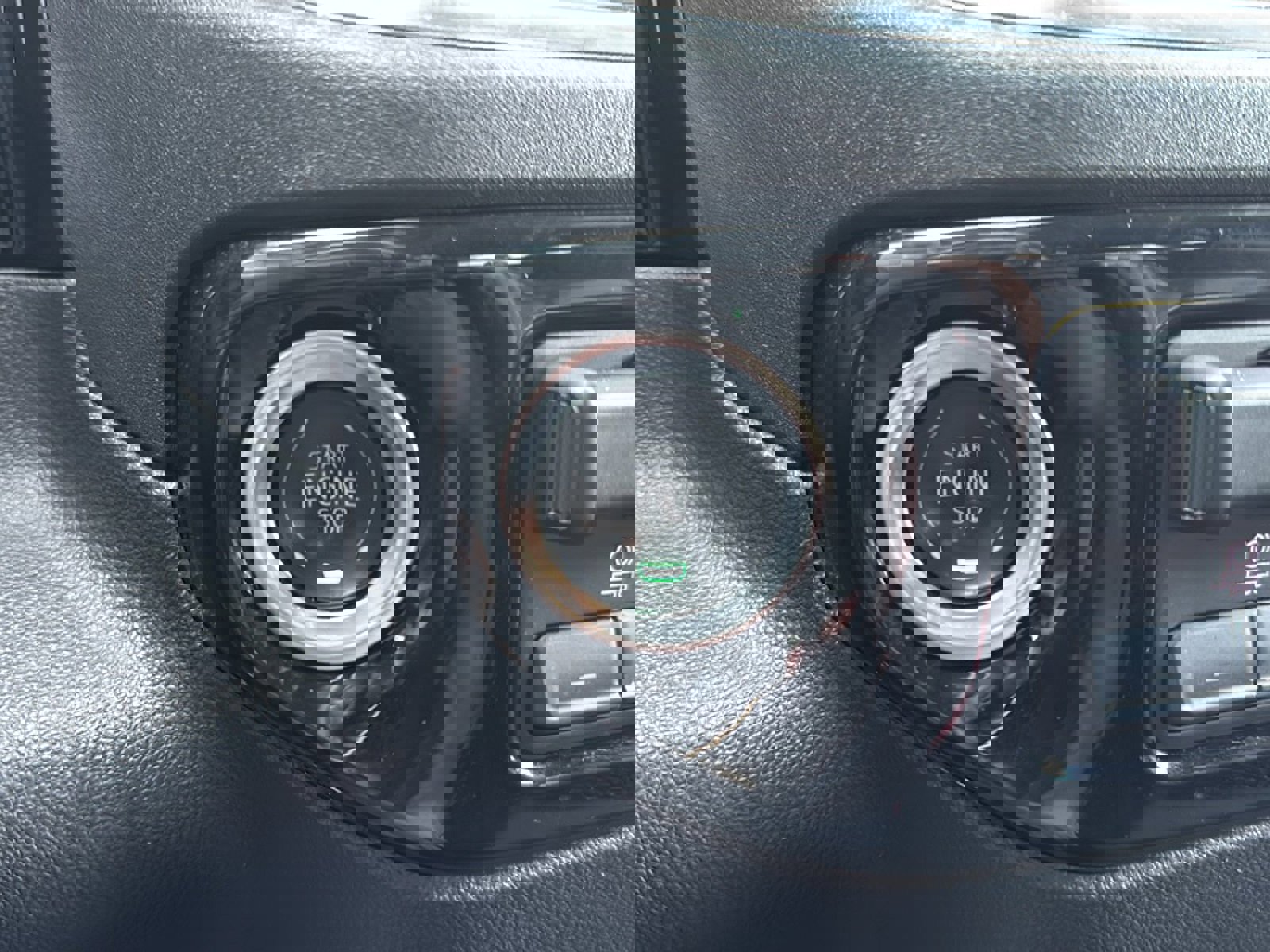 Used 2025 Chevrolet Silverado 1500 LT image 34