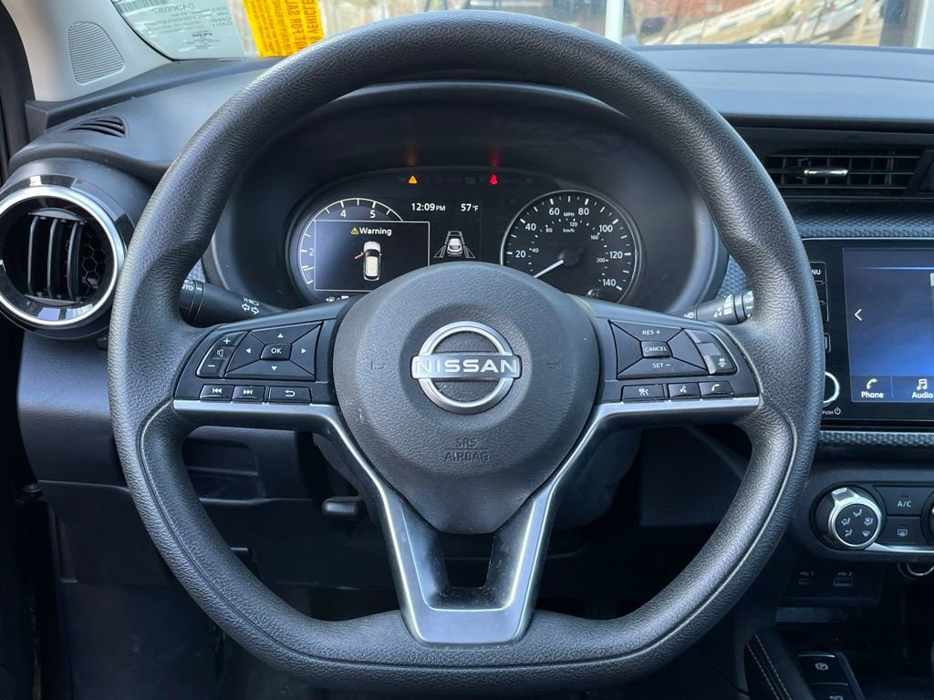 Used 2023 Nissan Kicks SV FWD image 15