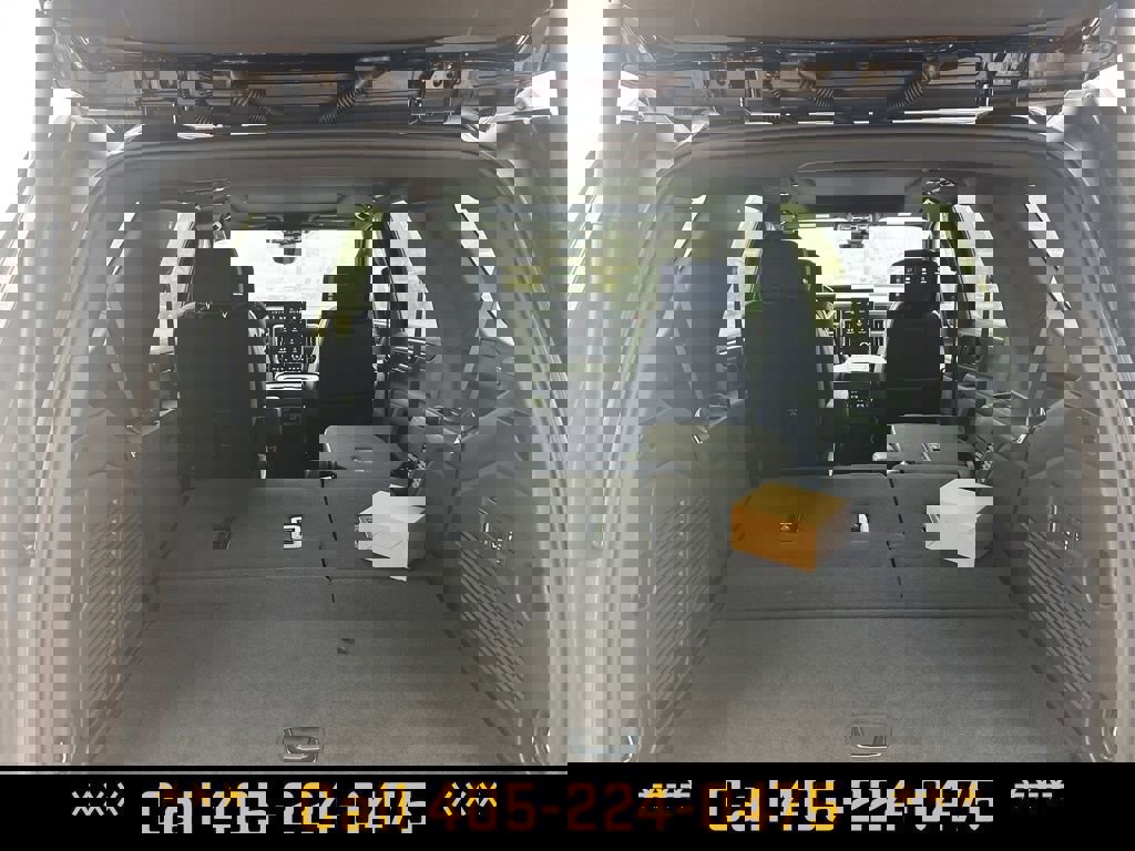 New 2026 GMC Yukon Denali w/ Denali Reserve Package AWD/4WD image 28