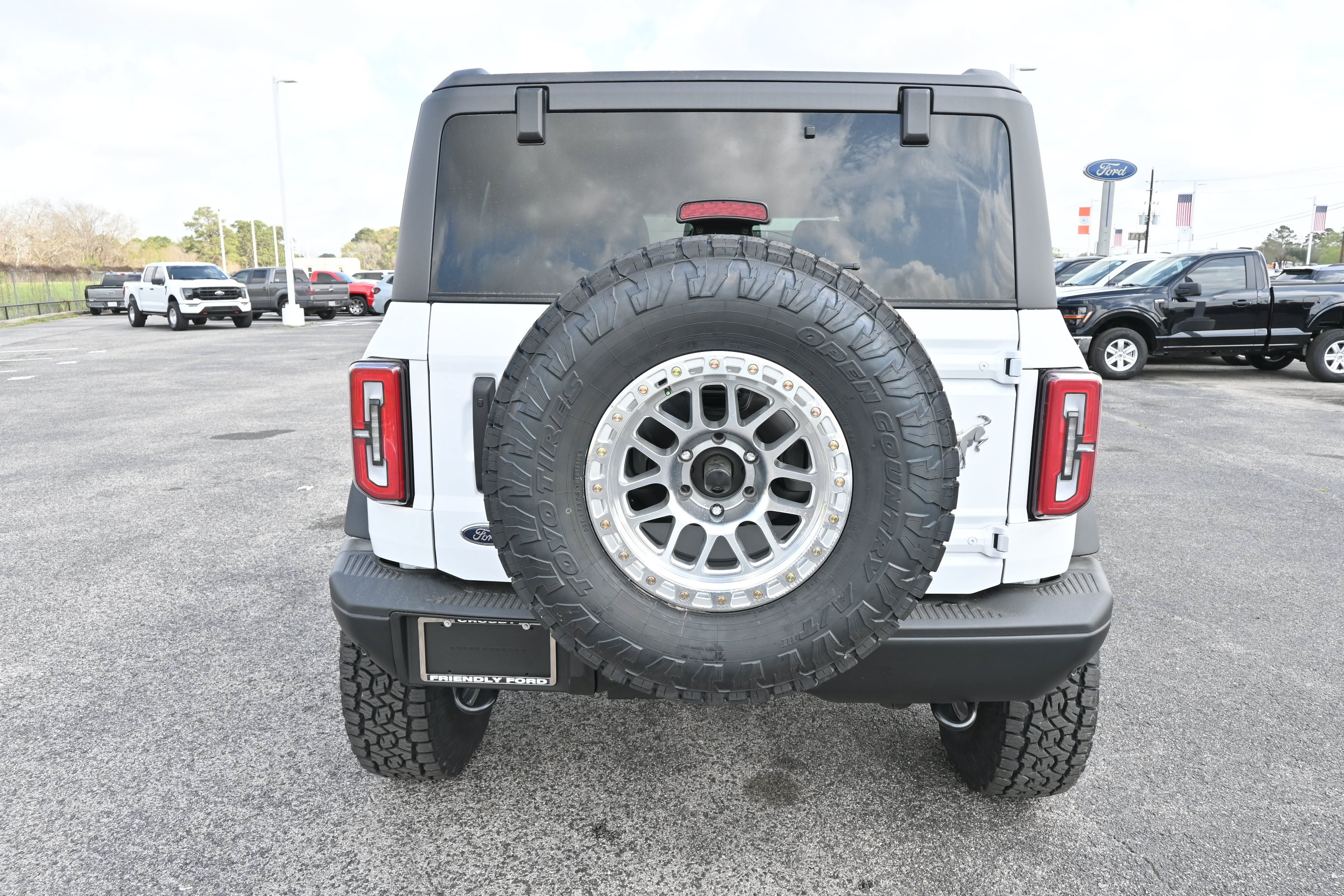 New 2025 Ford Bronco Badlands AWD/4WD image 4