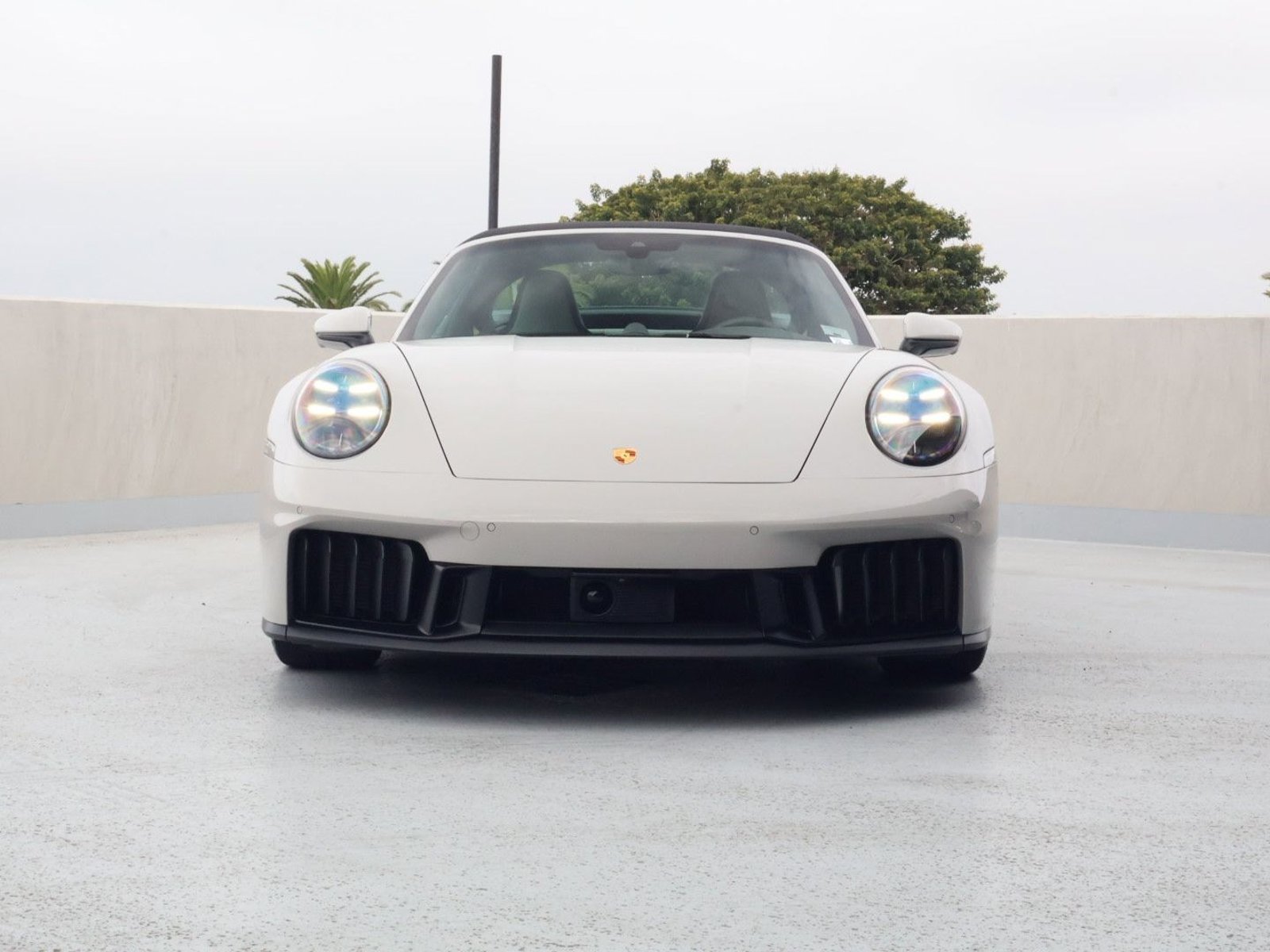 Certified 2025 Porsche 911 Targa 4 GTS AWD/4WD image 7