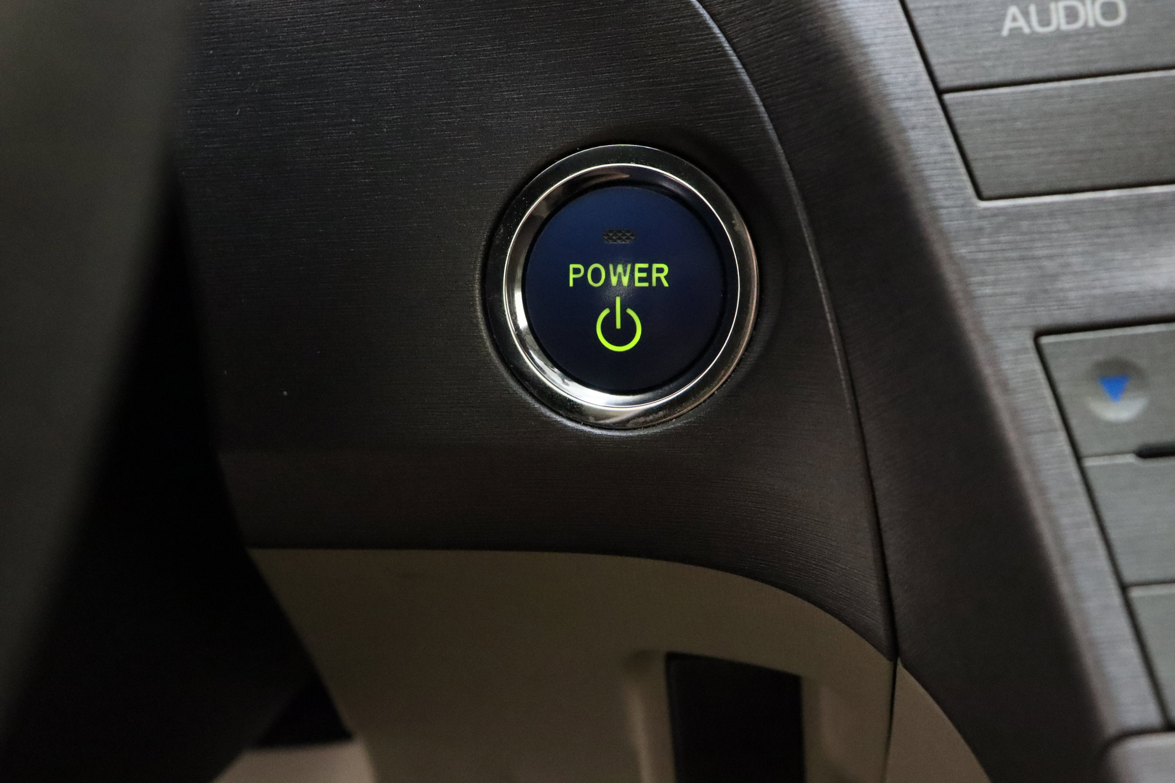 Used 2014 Toyota Prius Three FWD image 17