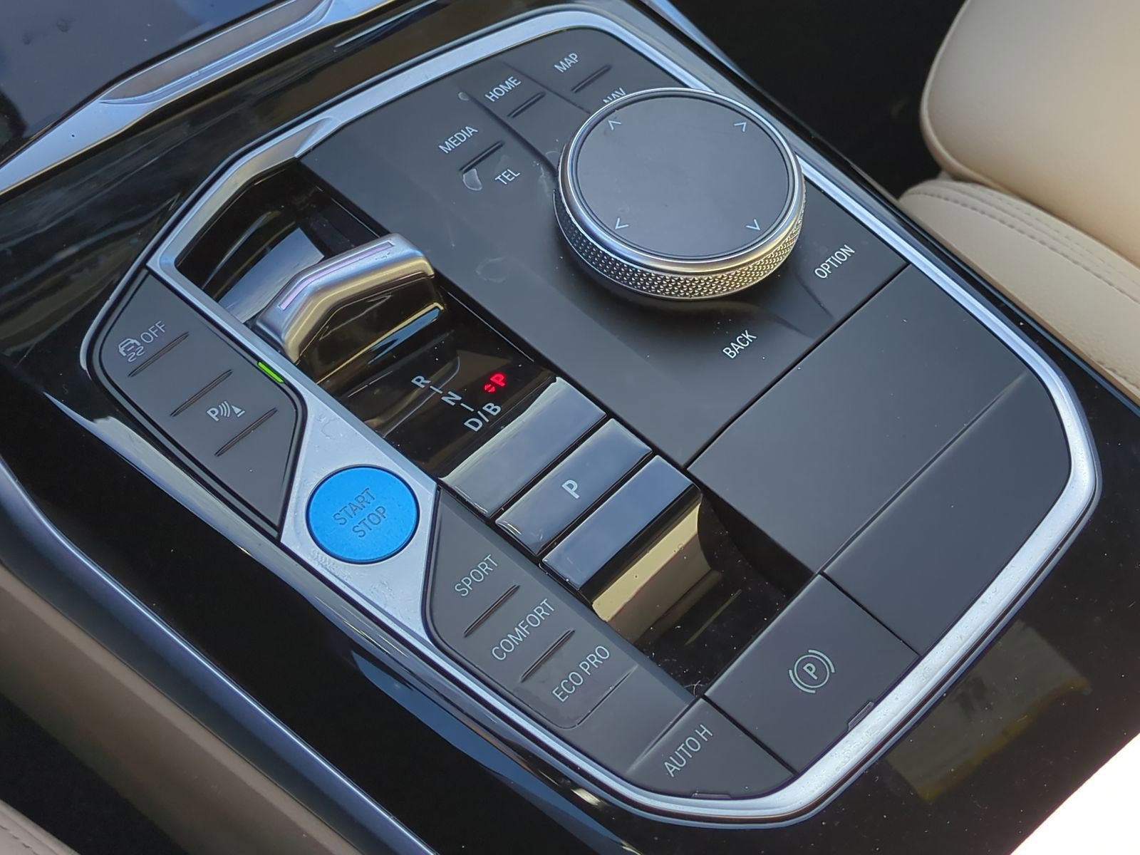 Used 2023 BMW i4 eDrive35 w/ Premium Package image 25