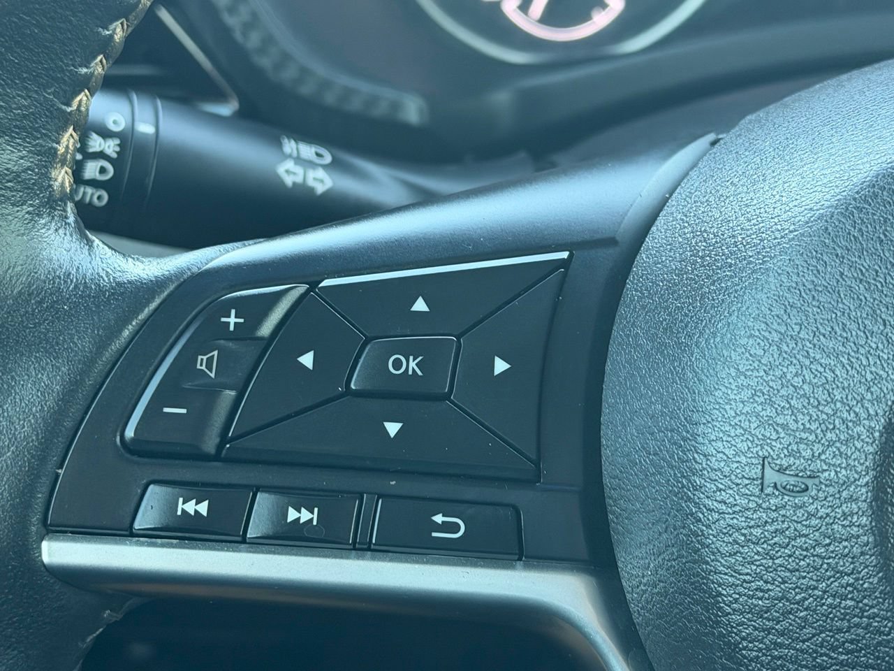 Certified 2024 Nissan Sentra SV w/ All-Weather Package FWD image 18