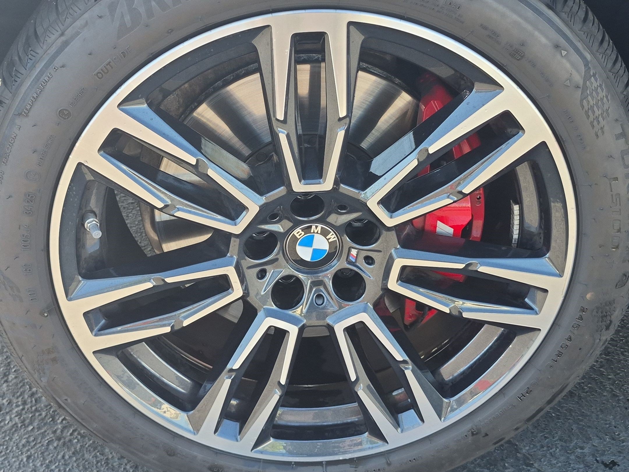 Used 2026 BMW 530i w/ M Sport Package RWD image 13