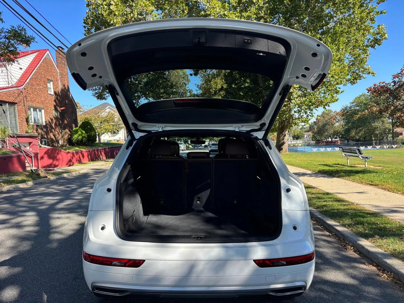 Used 2019 Audi Q5 2.0T Premium w/ Convenience Package AWD/4WD image 5