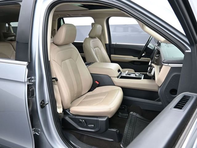 Certified 2023 Ford Expedition Max Limited RWD image 29