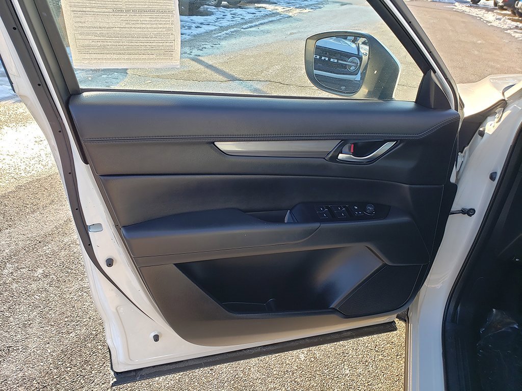 Used 2020 MAZDA CX-5 Touring image 10