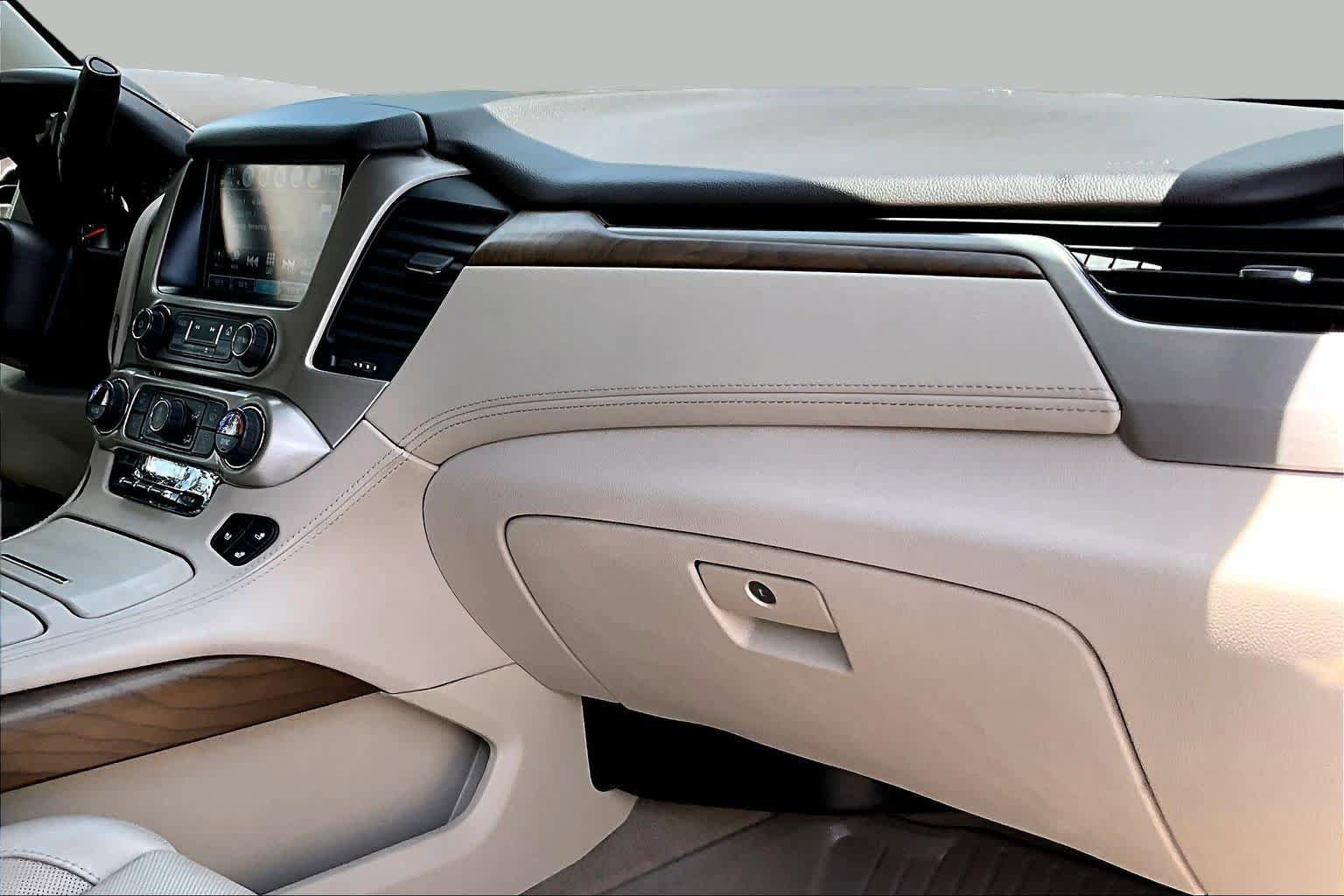 Used 2020 GMC Yukon Denali w/ Open Road Package RWD image 19