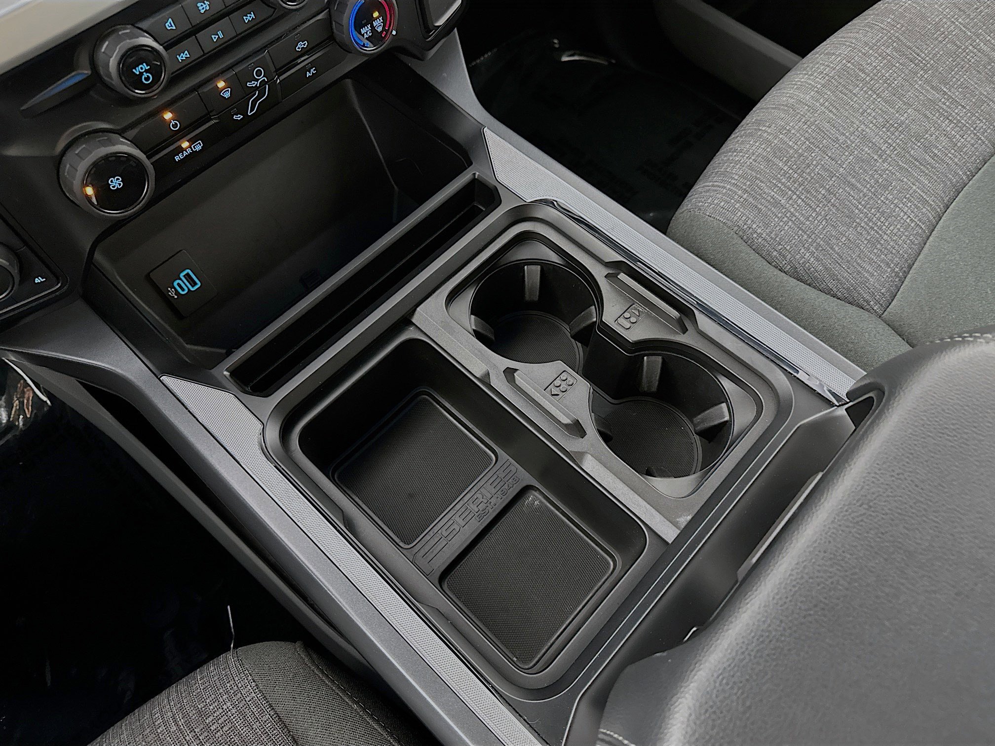 Used 2024 Ford F350 XLT w/ 360-Degree Camera Package image 23