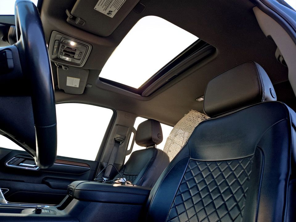 Used 2024 GMC Sierra 2500 Denali w/ Denali Reserve Package image 28