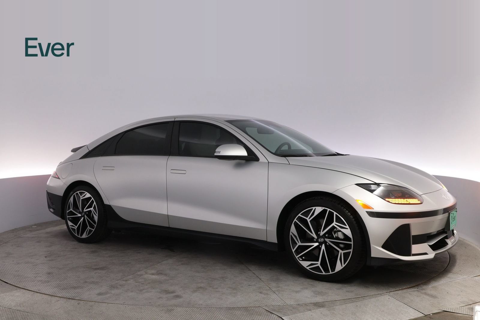 Used 2025 Hyundai Ioniq 6 SEL RWD image 14