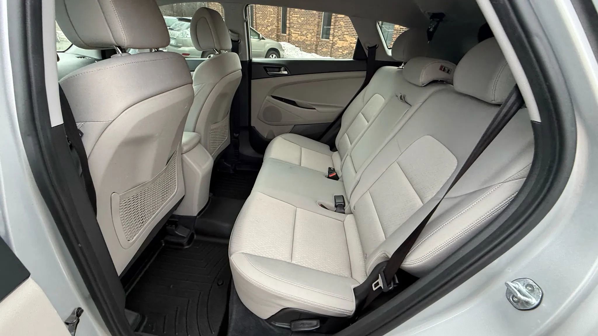 Used 2017 Hyundai Tucson SE image 25