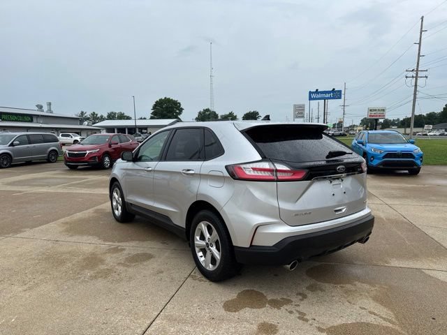 Used 2019 Ford Edge SE FWD image 5