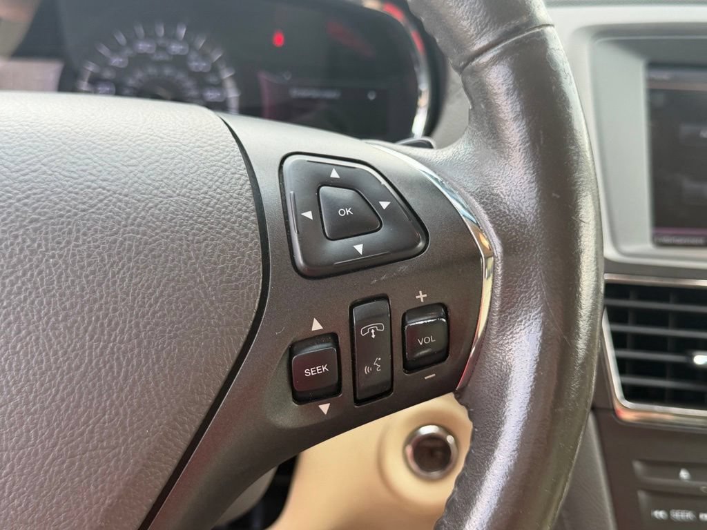 Used 2015 Lincoln MKT AWD w/ Equipment Group 201A image 20