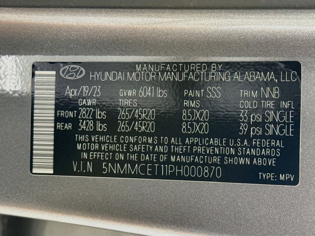 Used 2023 Genesis Electrified GV70 AWD/4WD image 17