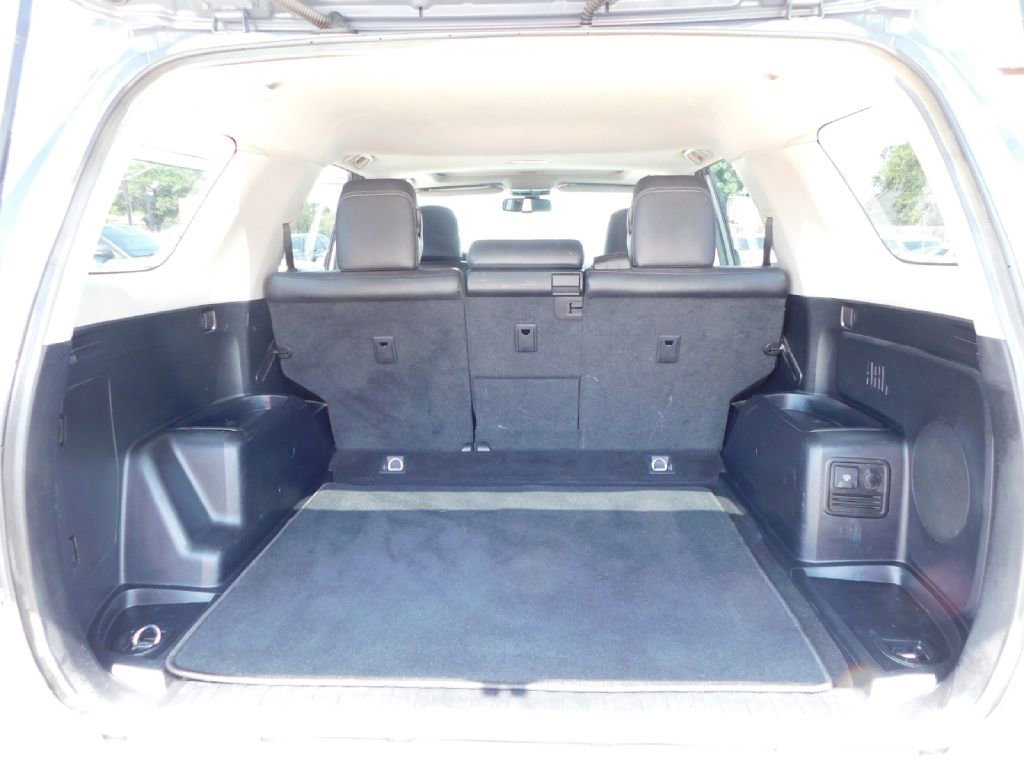 Used 2014 Toyota 4Runner SR5 image 18