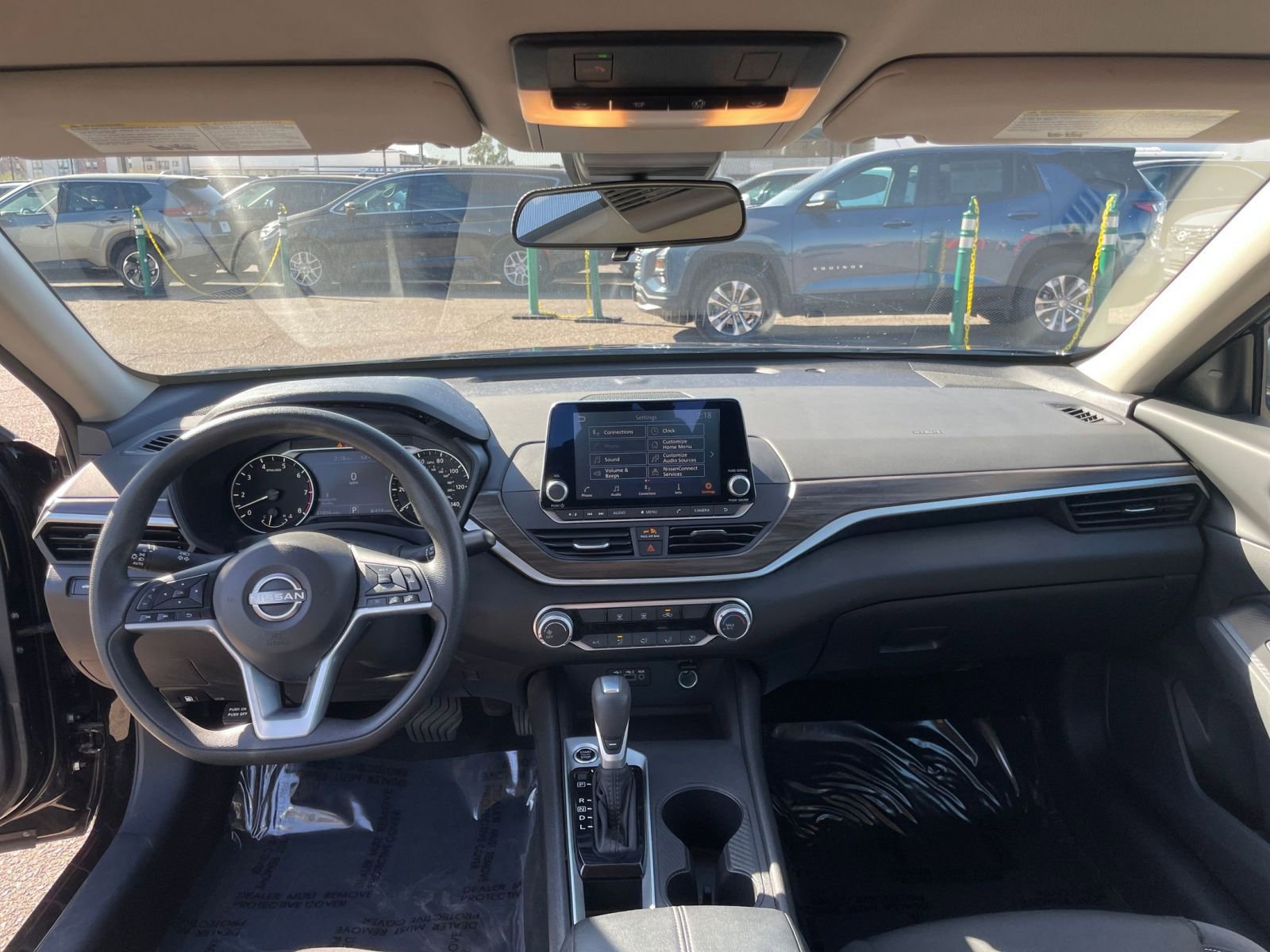 Used 2025 Nissan Altima 2.5 SV image 34