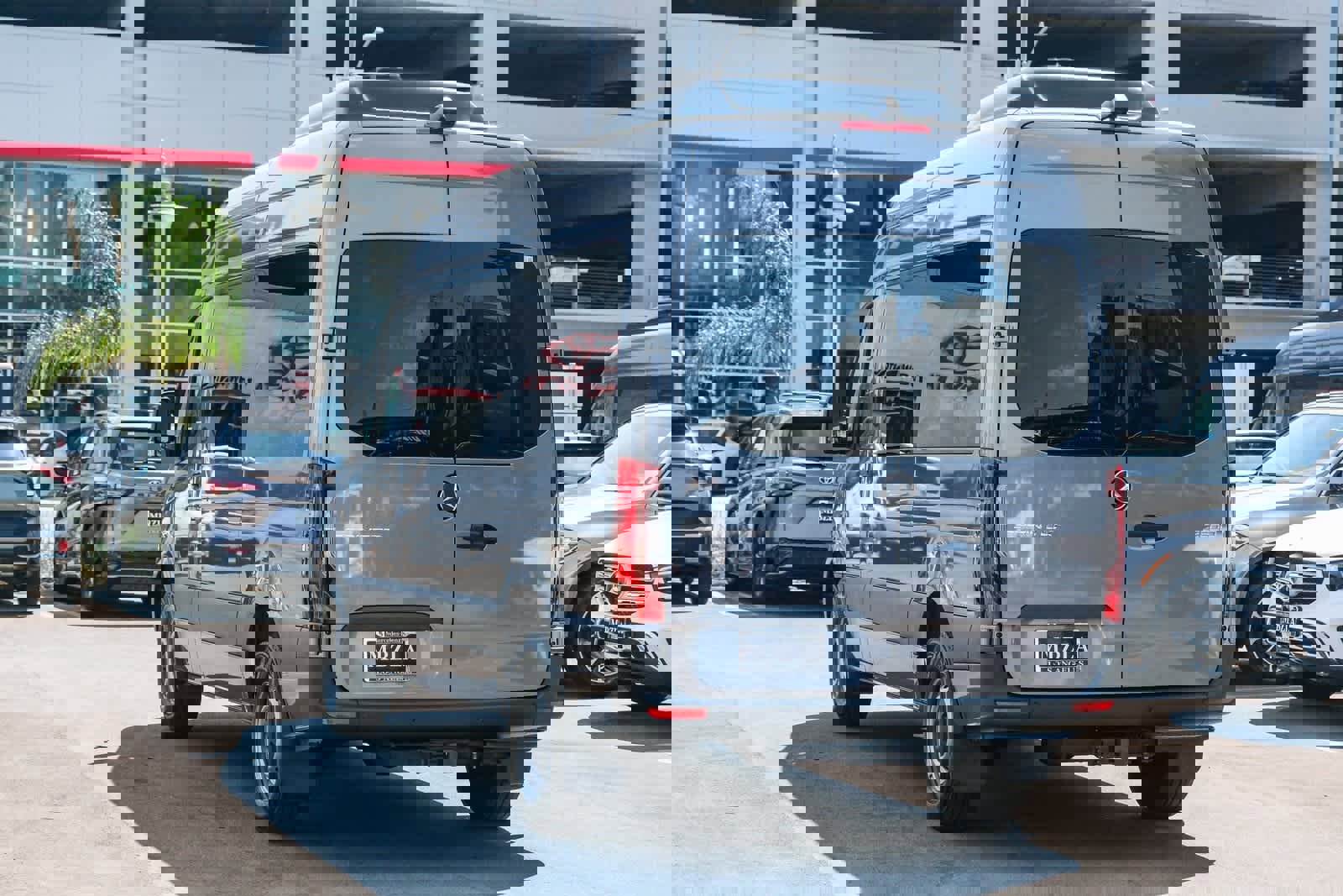 Used 2024 Mercedes-Benz Sprinter 2500 image 6