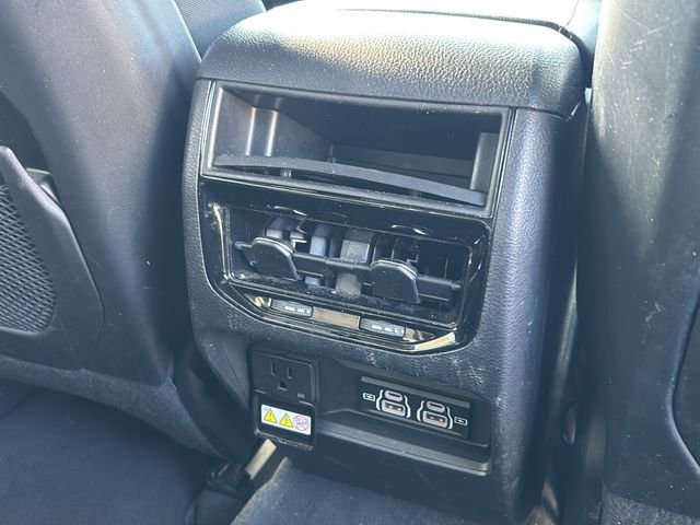 Certified 2023 Jeep Grand Cherokee Altitude image 42