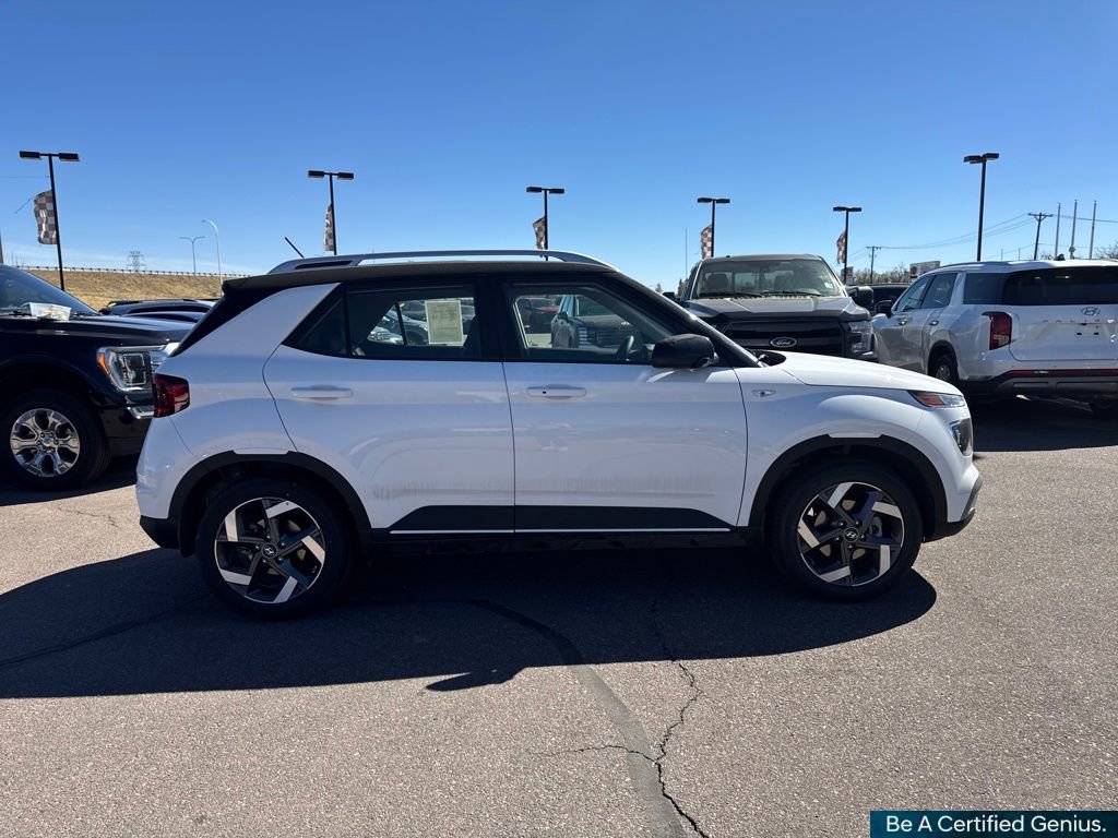 Certified 2026 Hyundai Venue SEL image 15