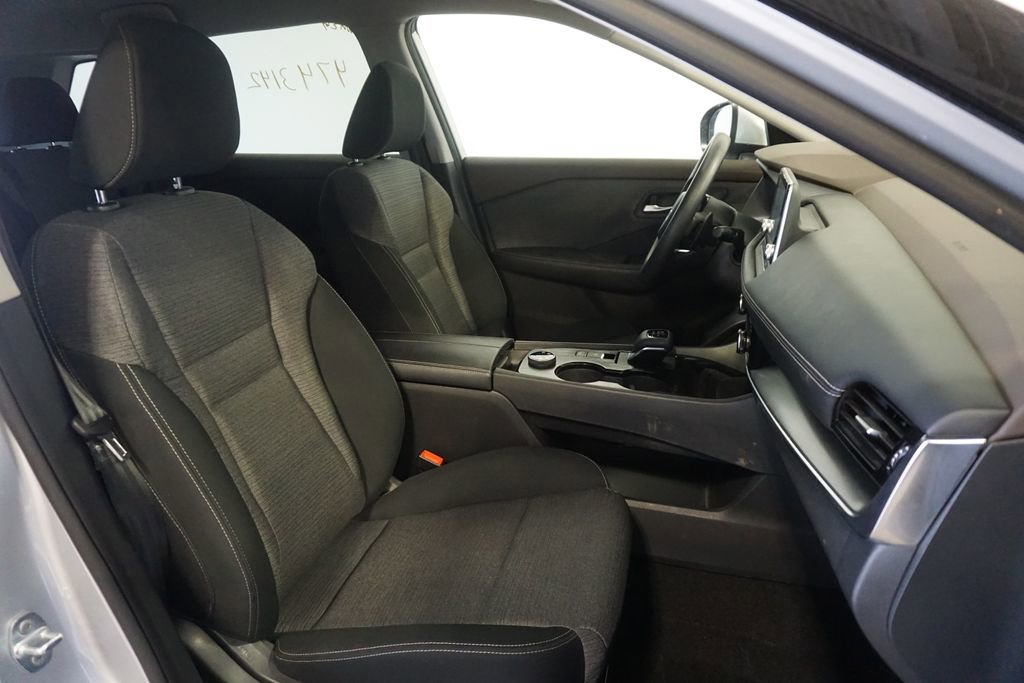 Used 2021 Nissan Rogue SV AWD/4WD image 19