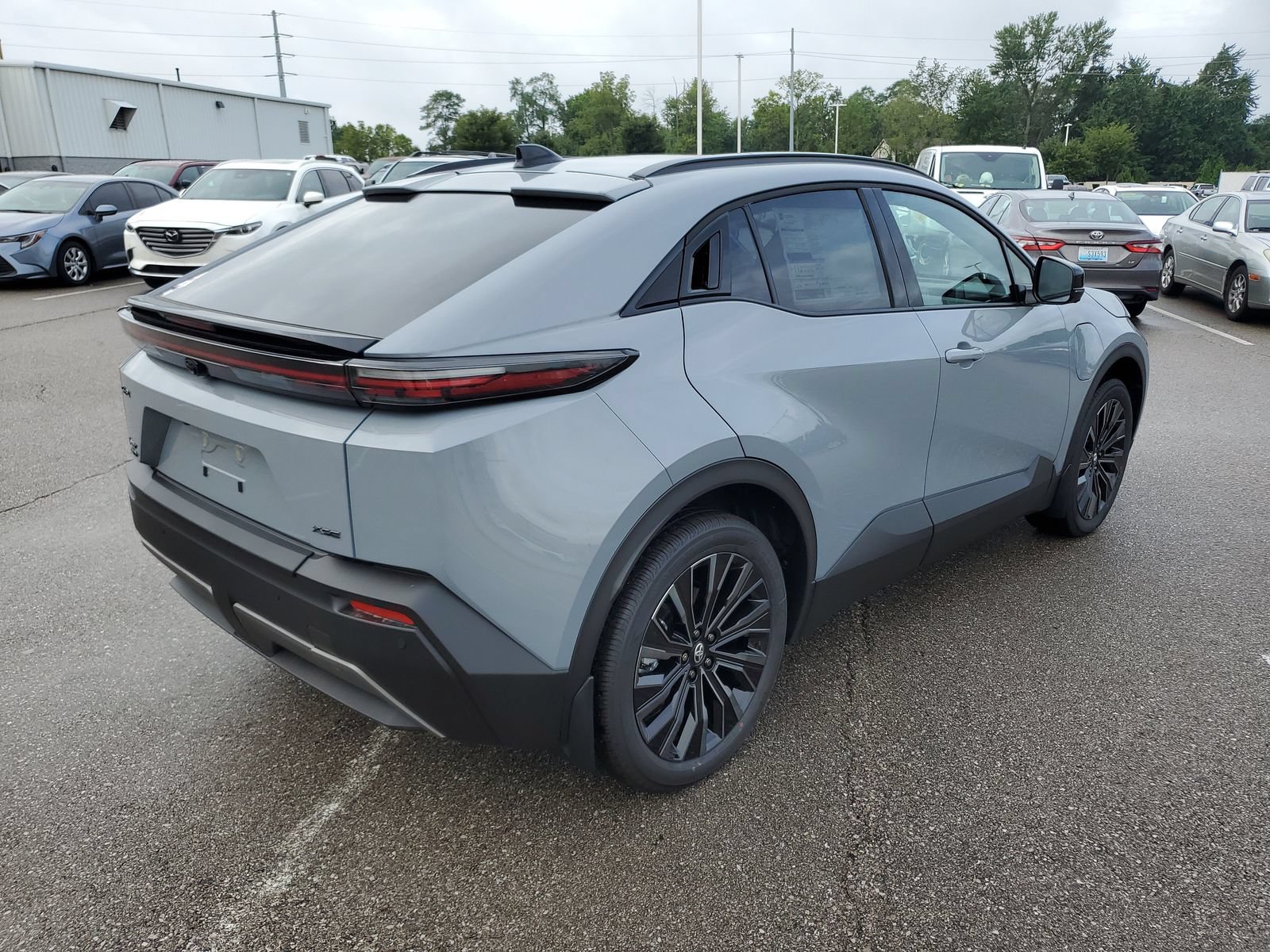 New 2026 Toyota C-HR AWD/4WD image 4