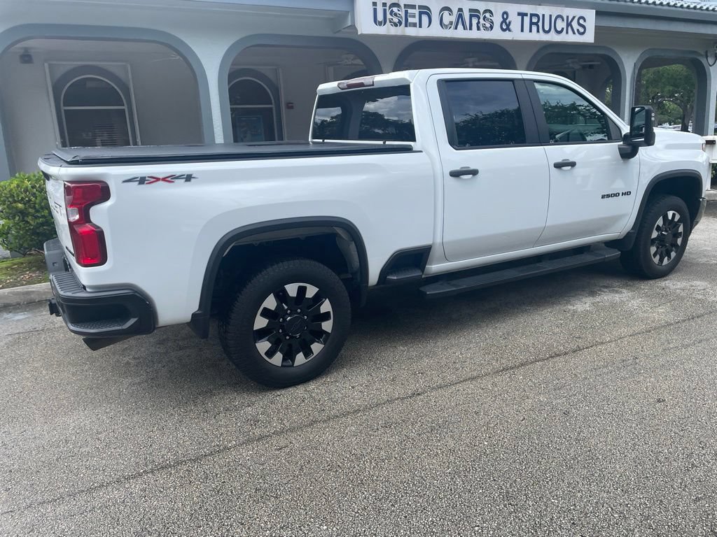 Used 2020 Chevrolet Silverado 2500 Custom w/ Custom Value Package AWD/4WD image 2