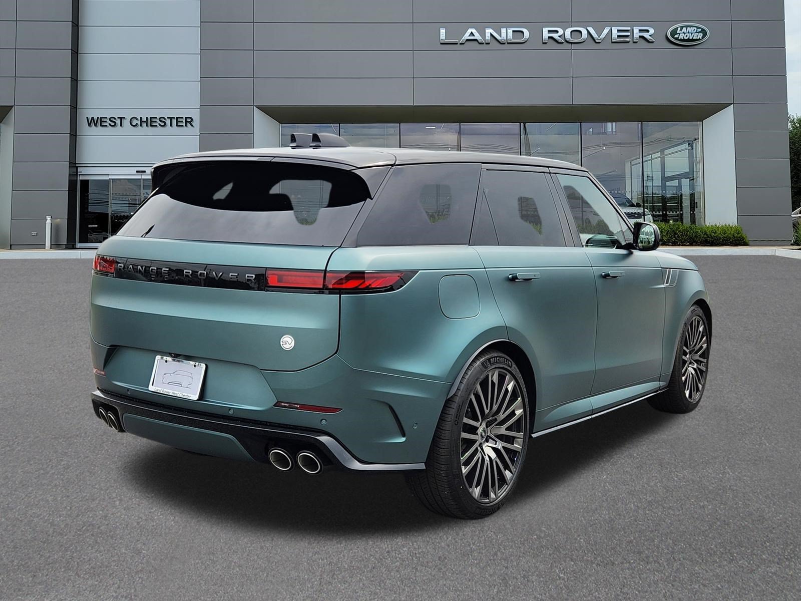 Used 2025 Land Rover Range Rover Sport SV Edition Two AWD/4WD image 4
