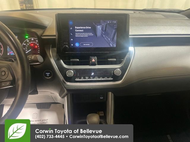 Certified 2023 Toyota Corolla Cross SE image 18