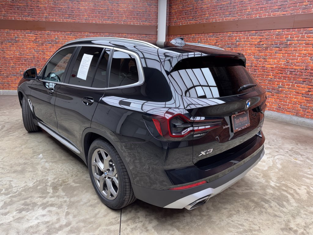 Certified 2024 BMW X3 xDrive30i w/ Premium Package AWD/4WD image 2