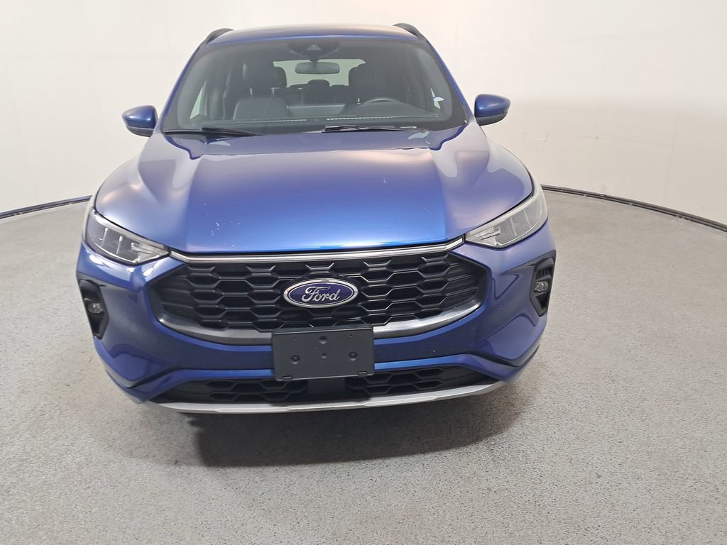 Used 2023 Ford Escape ST-Line Select w/ Tech Pack #1 image 2