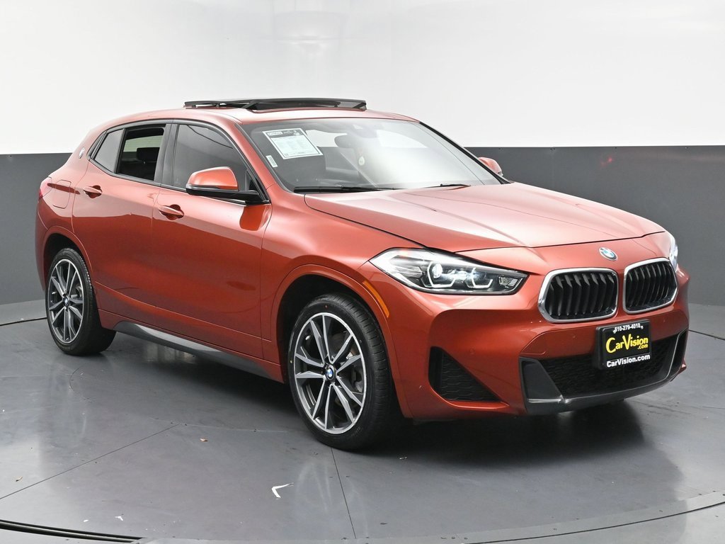 Used 2022 BMW X2 xDrive28i image 2