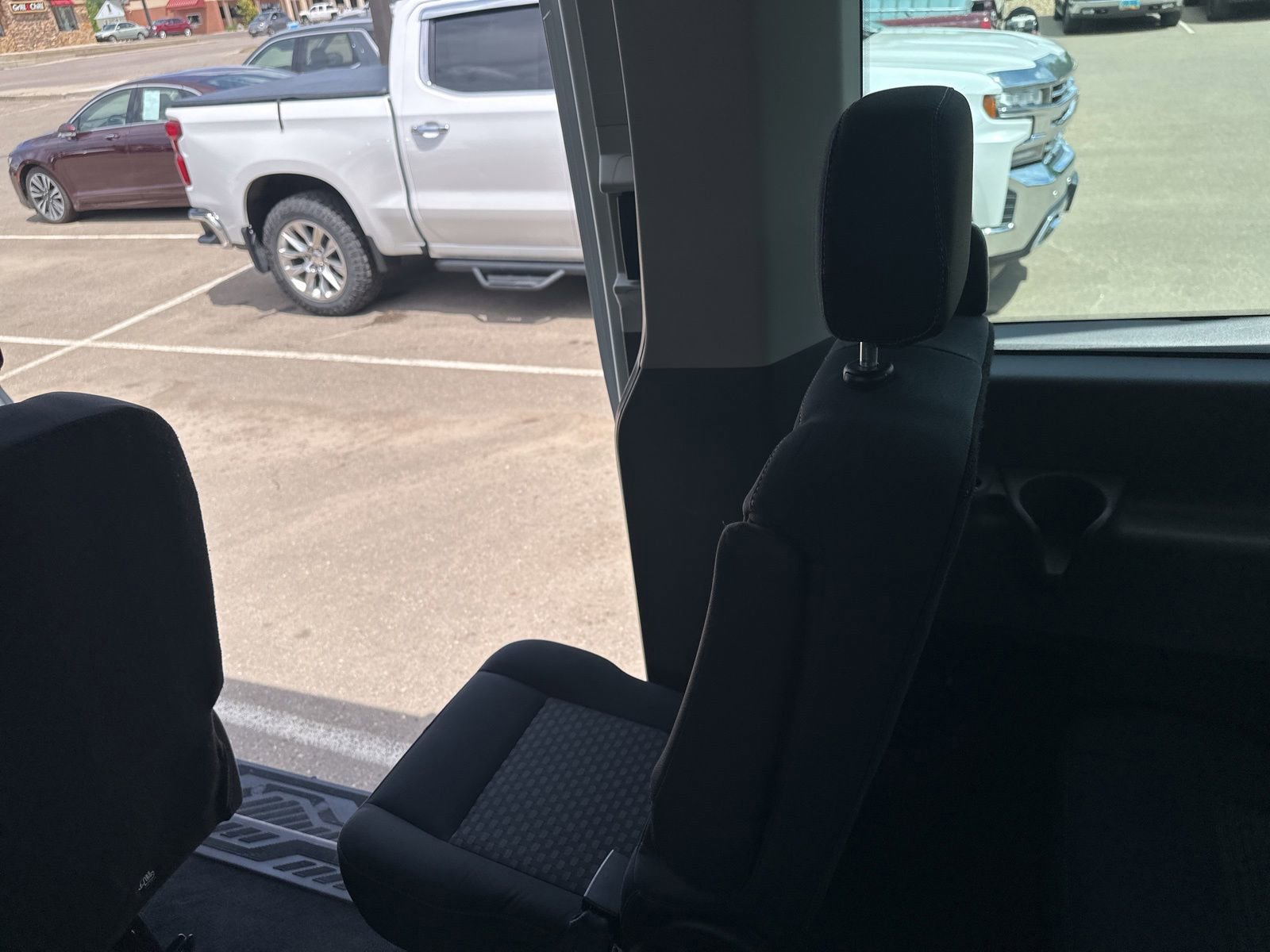 Used 2023 Ford Transit 350 XLT RWD image 31