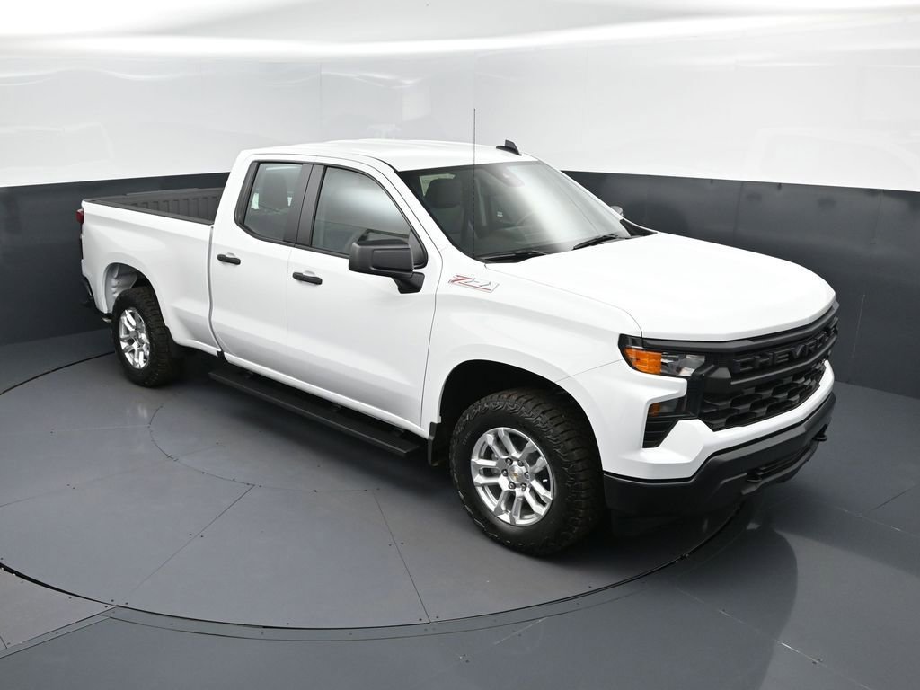 Used 2026 Chevrolet Silverado 1500 W/T w/ Z71 Off-Road Package AWD/4WD image 1