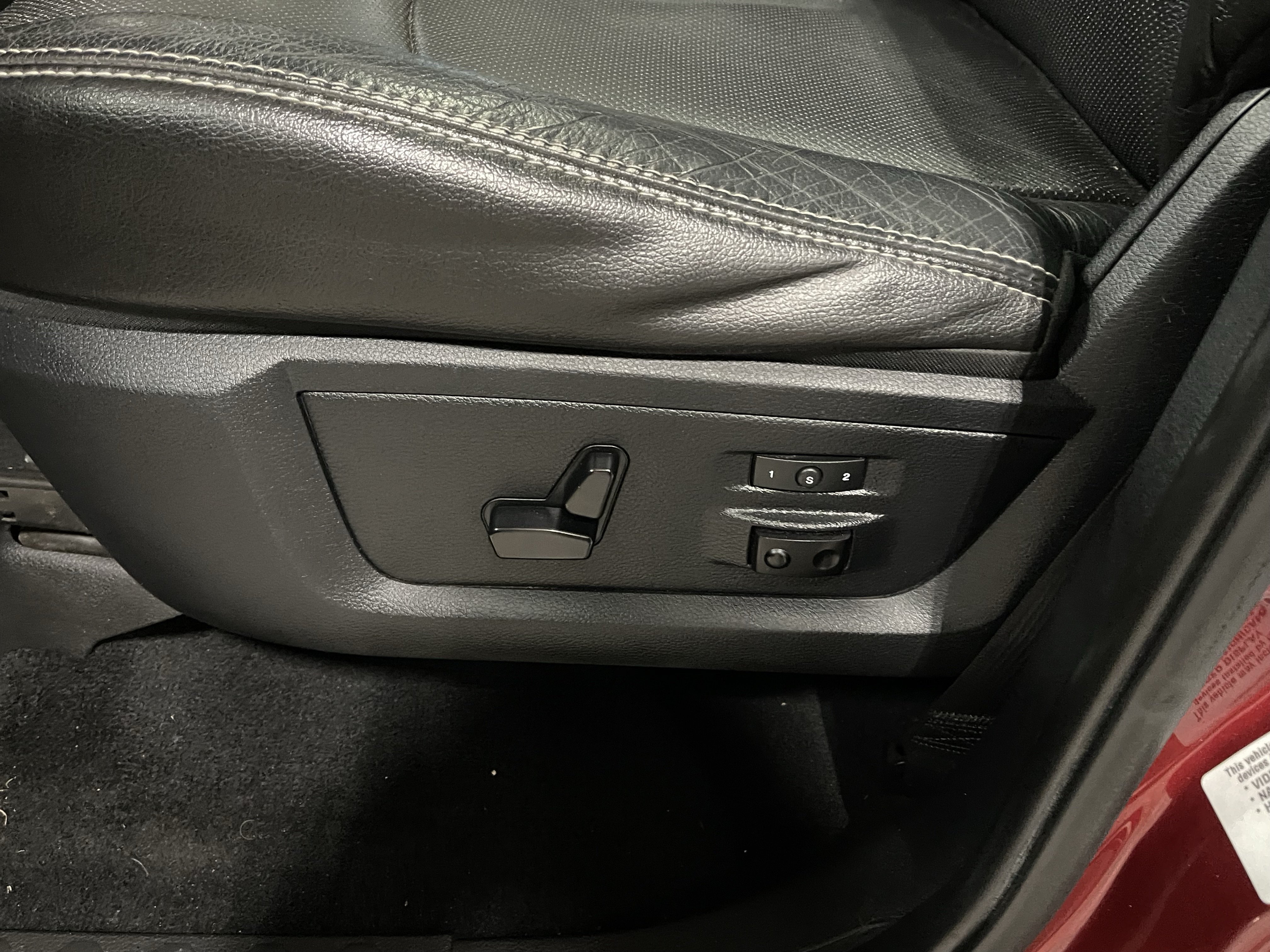 Used 2014 RAM 2500 Laramie AWD/4WD image 21